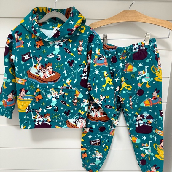 NWOT Play in the Parks Disney Sweat Set